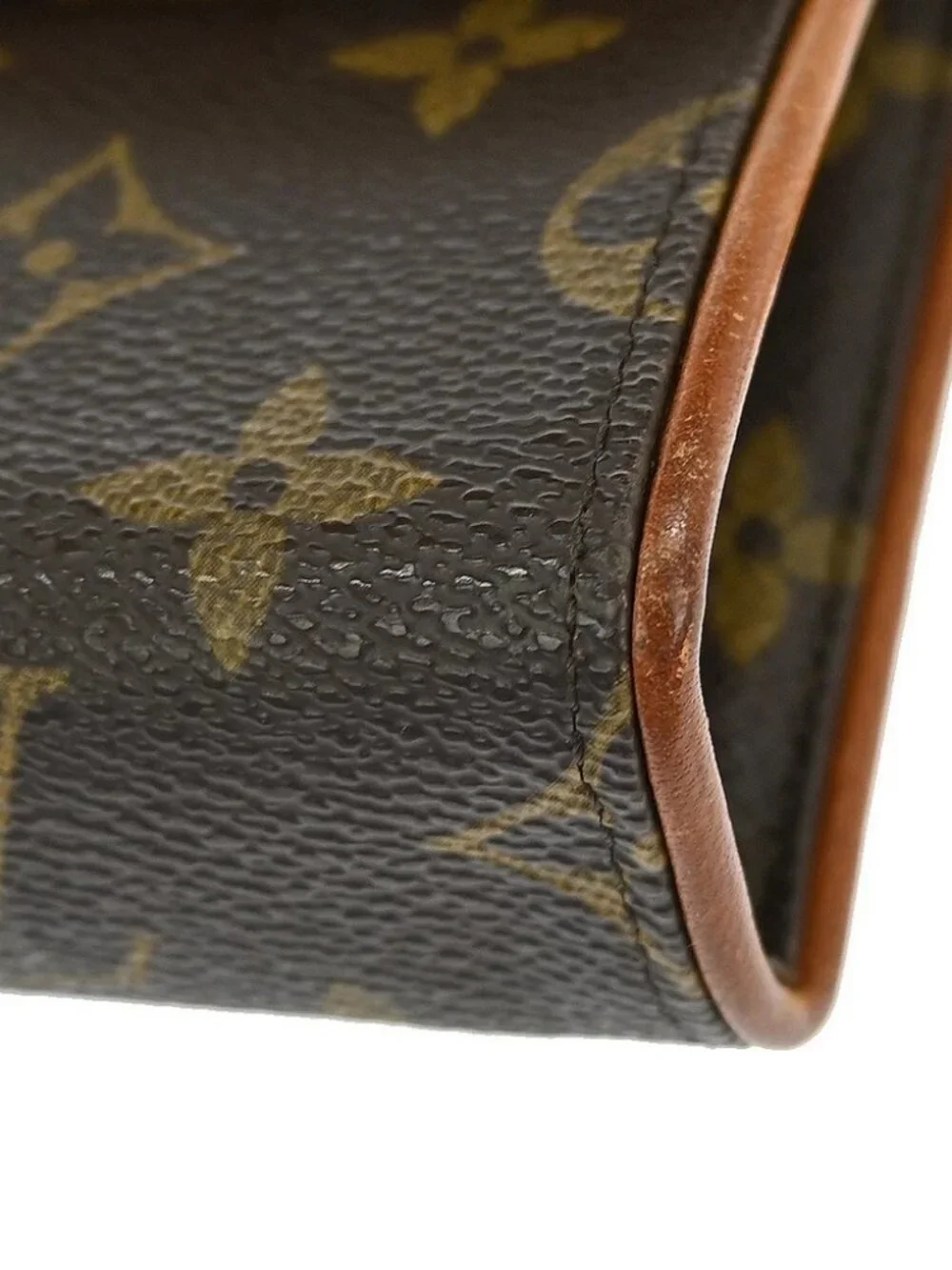 LOUIS VUITTON POCHETTE FLORENTINE BUM BAG